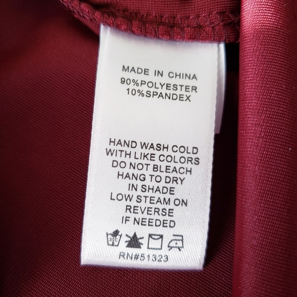 🆕️1.State Velvet Top Puff Short Sleeves in Deep Claret Red XSmall - Picture 6 of 8